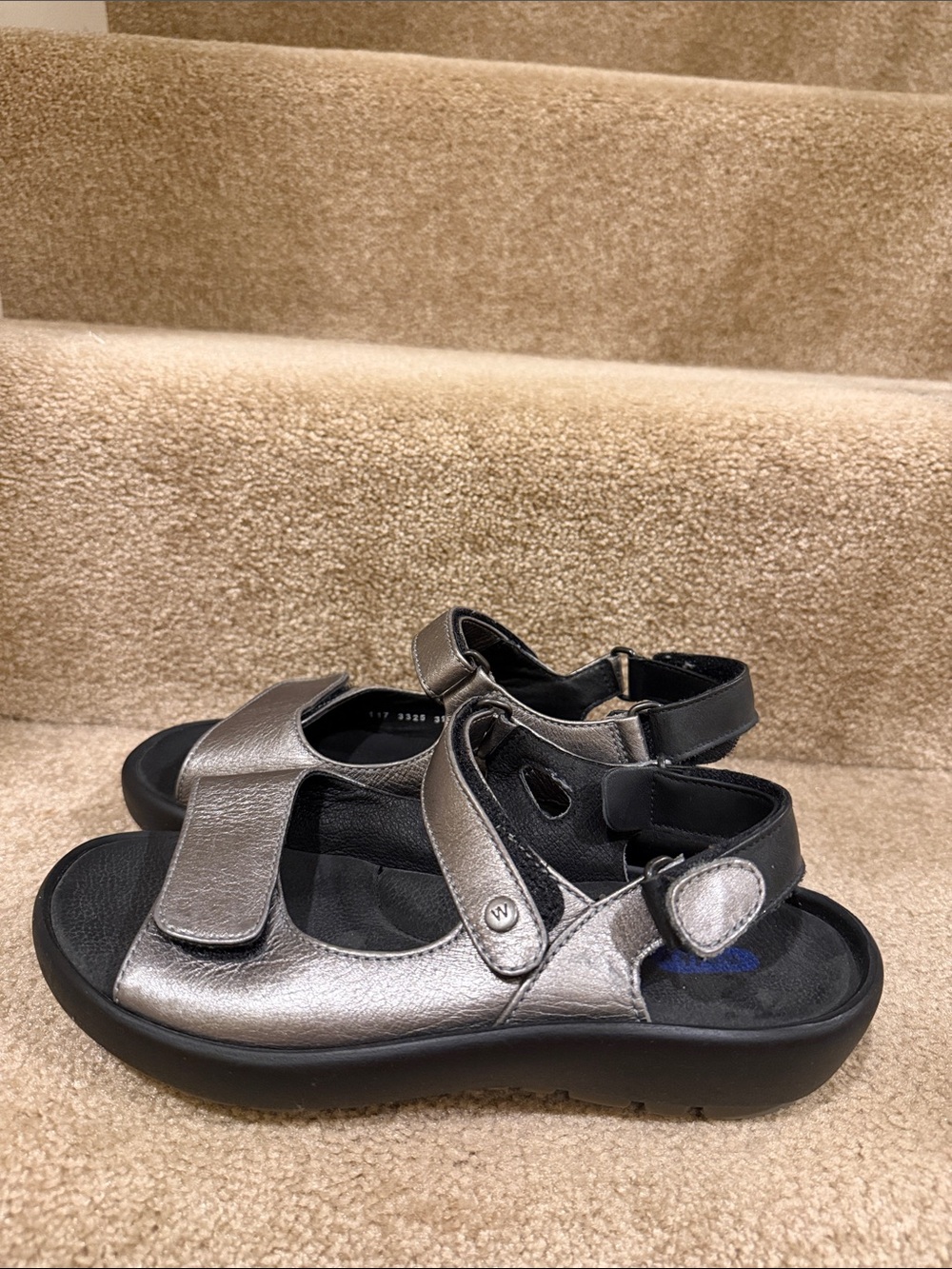 Wolky Jewel Sandal in Metalic Gray Size 39 - Picture 3 of 8